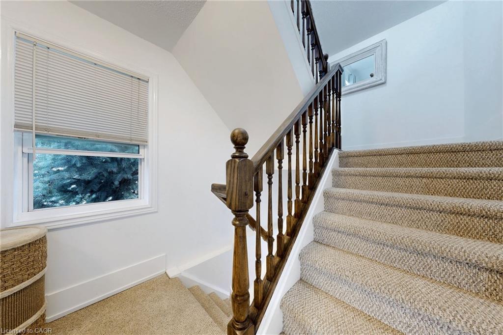 658 Mortimer Drive Property Photo 29