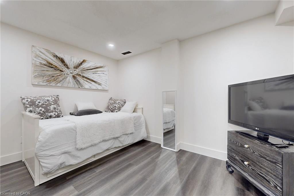 658 Mortimer Drive Property Photo 38