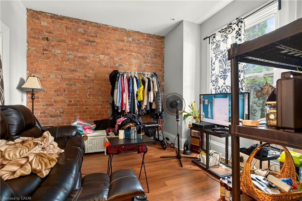 103 Stuart Street Property Photo 6