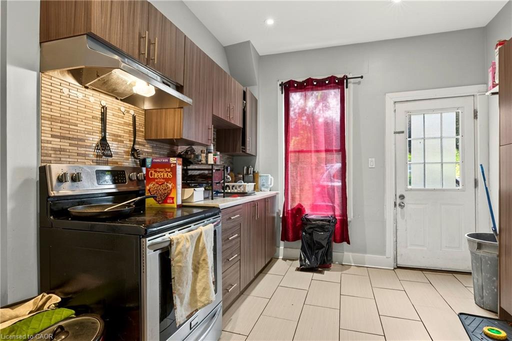 103 Stuart Street Property Photo 9
