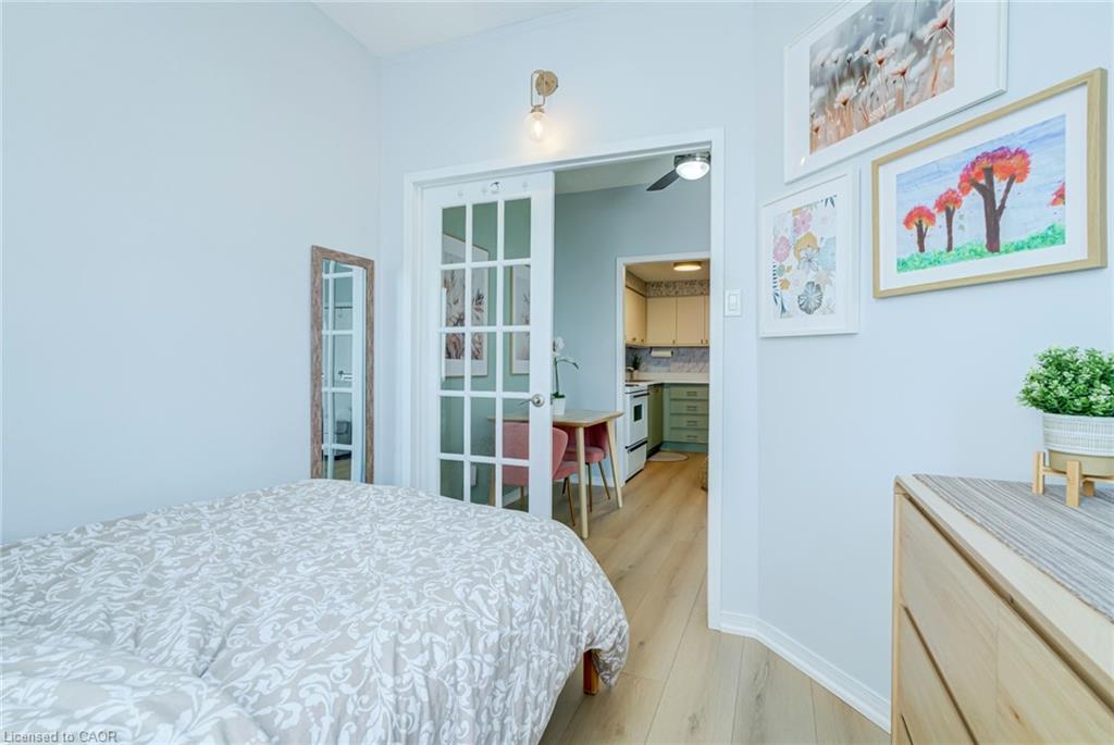 804-200 Limeridge Road W Property Photo 16