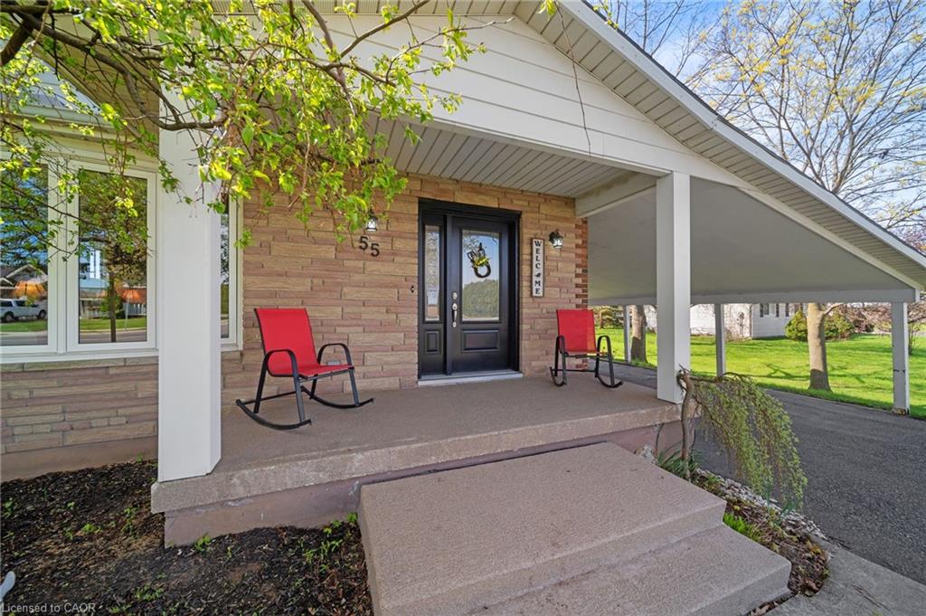 55 Talbot Street W Property Photo 7