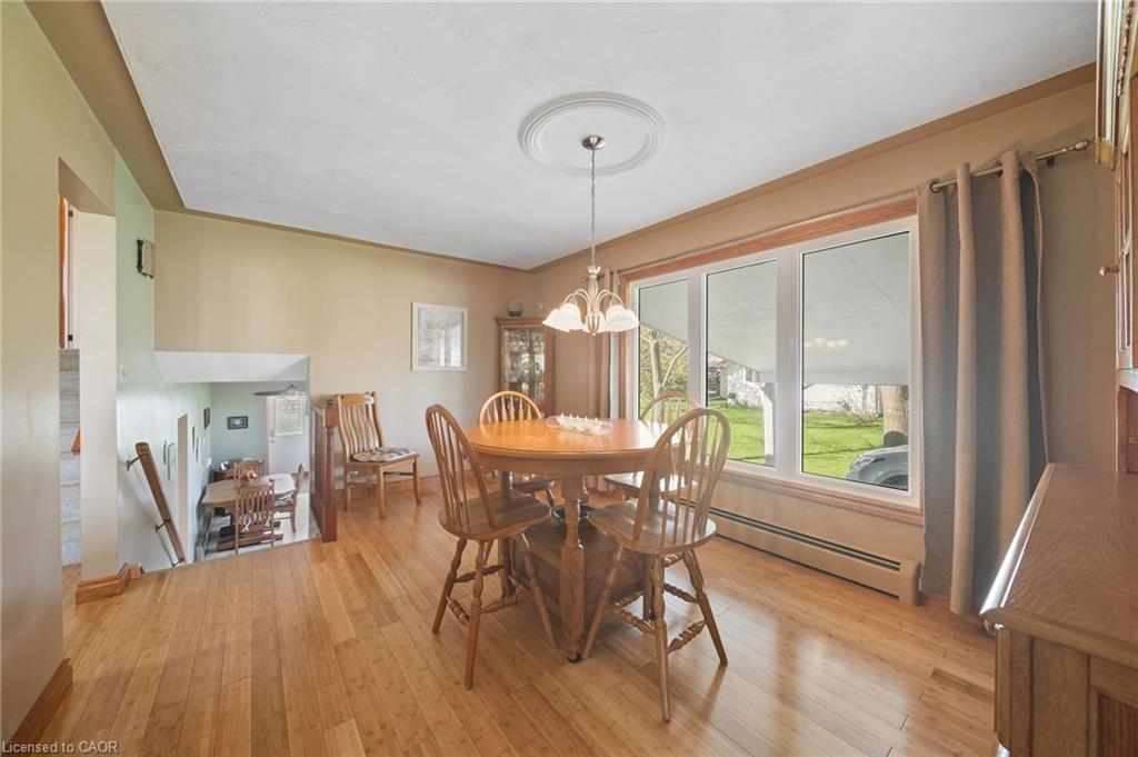 55 Talbot Street W Property Photo 12