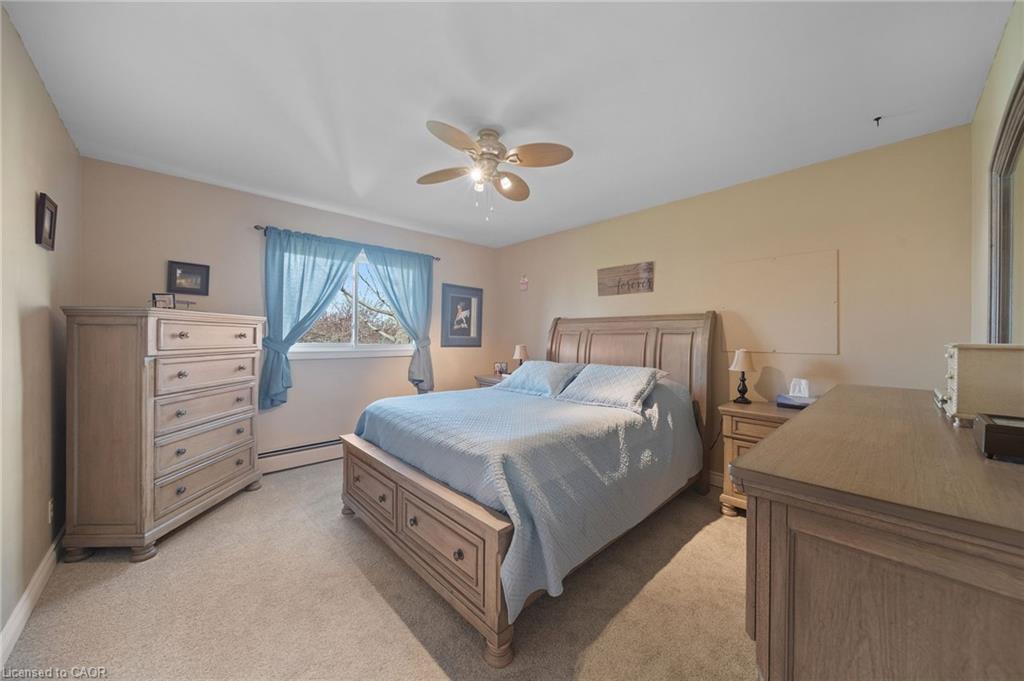 55 Talbot Street W Property Photo 18
