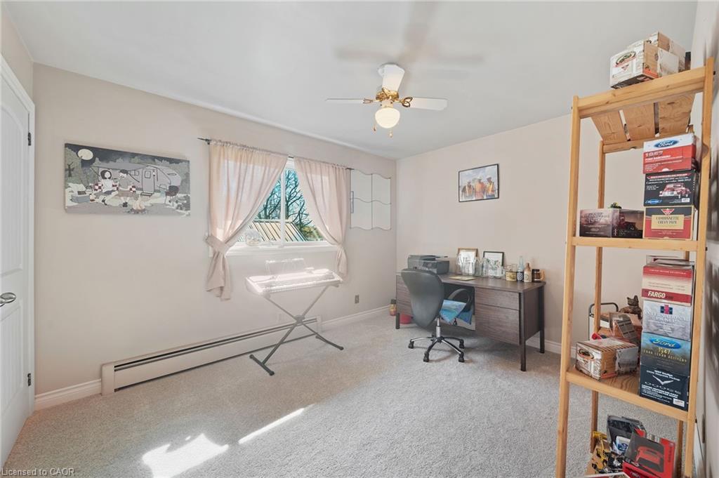 55 Talbot Street W Property Photo 20