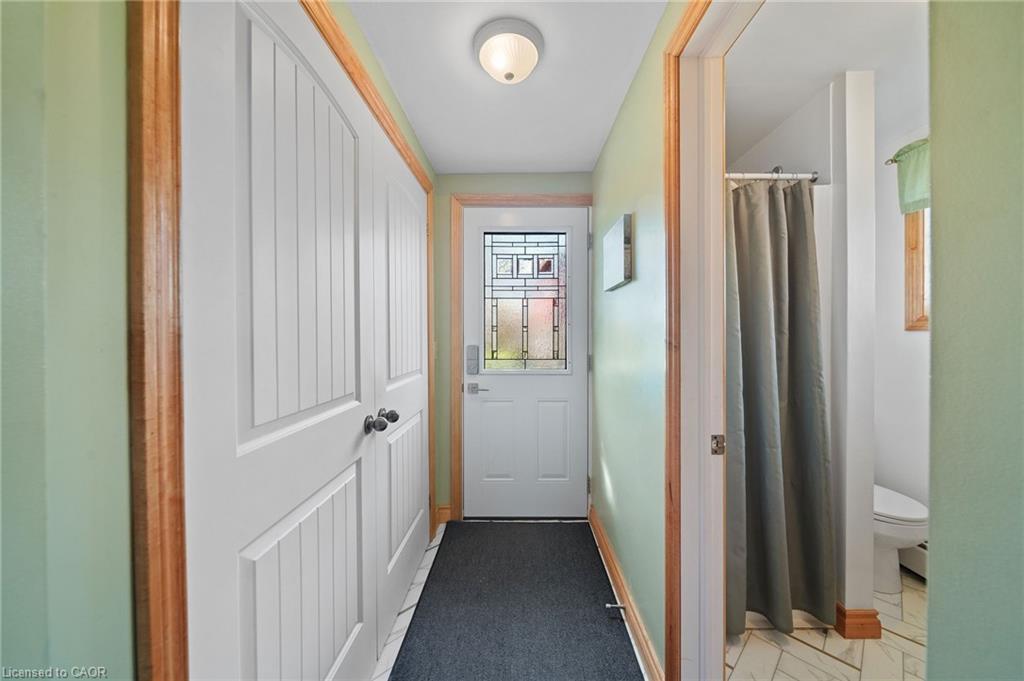 55 Talbot Street W Property Photo 27