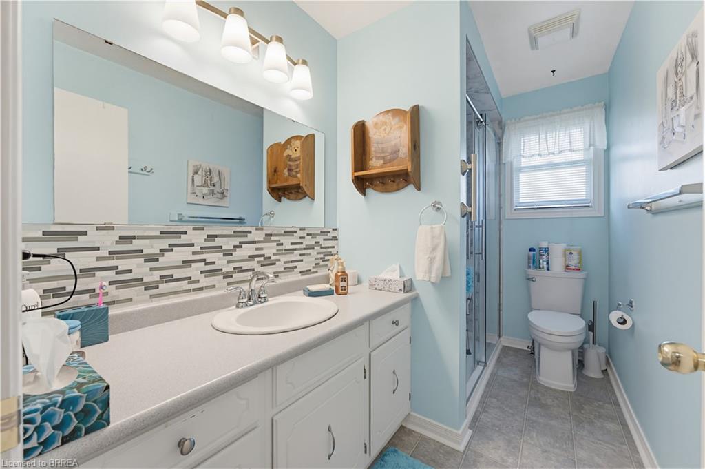 65 Lyndhurst Avenue Property Photo 17