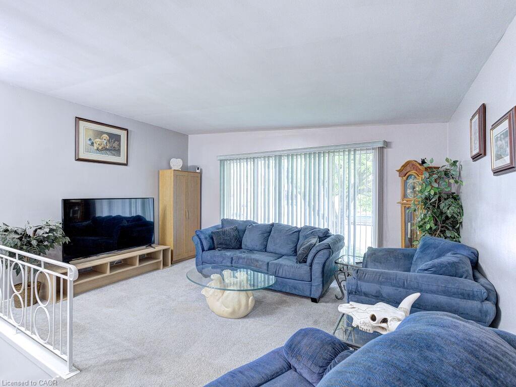 154 Luscombe Street Property Photo 8
