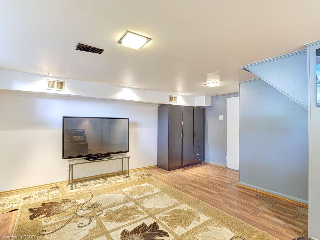 154 Luscombe Street Property Photo 22