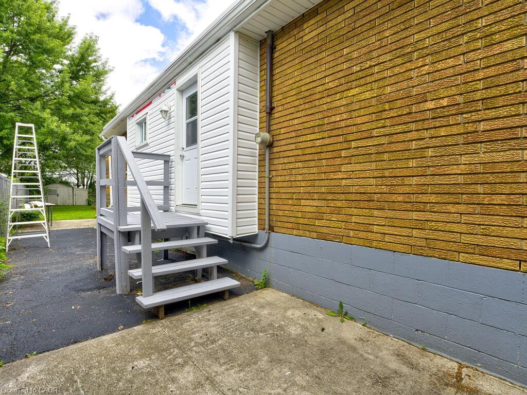 154 Luscombe Street Property Photo 29