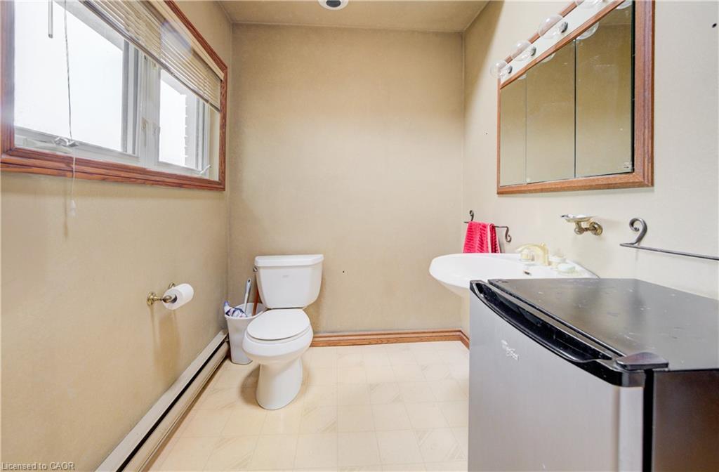 227 Lydia Street Property Photo 27