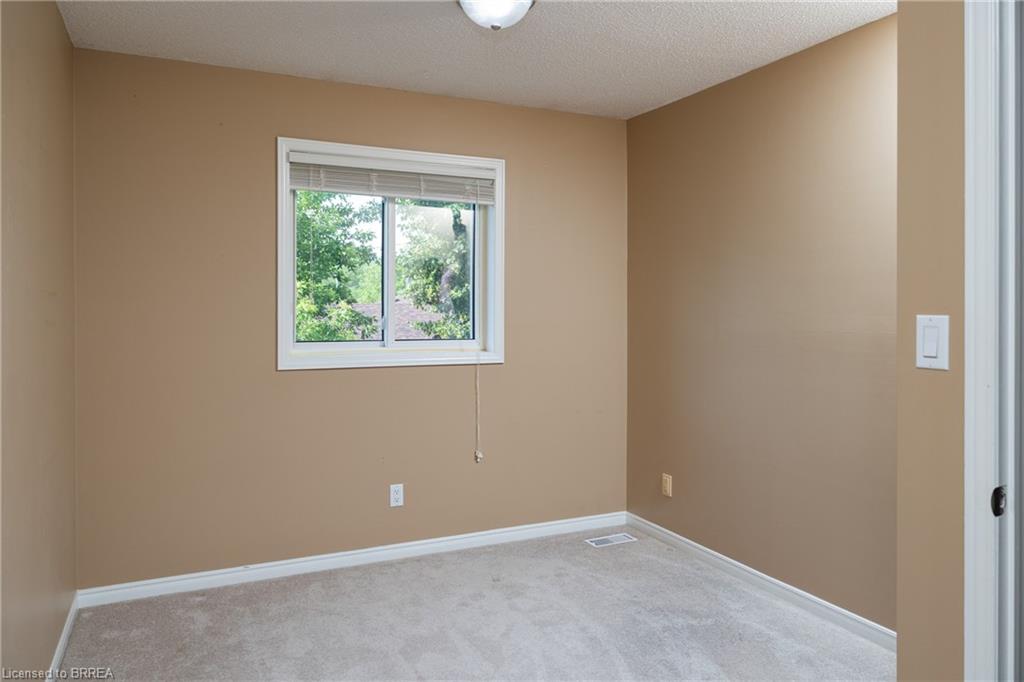 7 Graystone Court Property Photo 14
