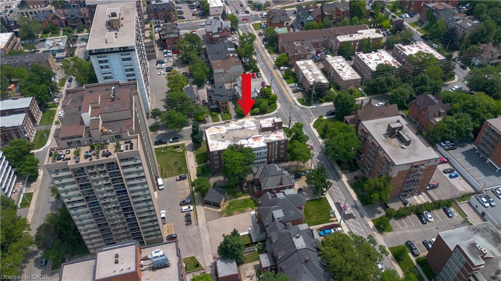 302-38 Charlton Avenue W Property Photo 23