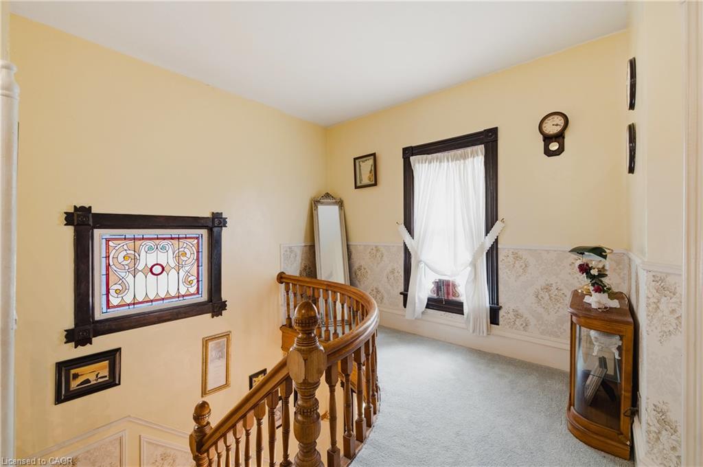 295 Livingstone Avenue Property Photo 23