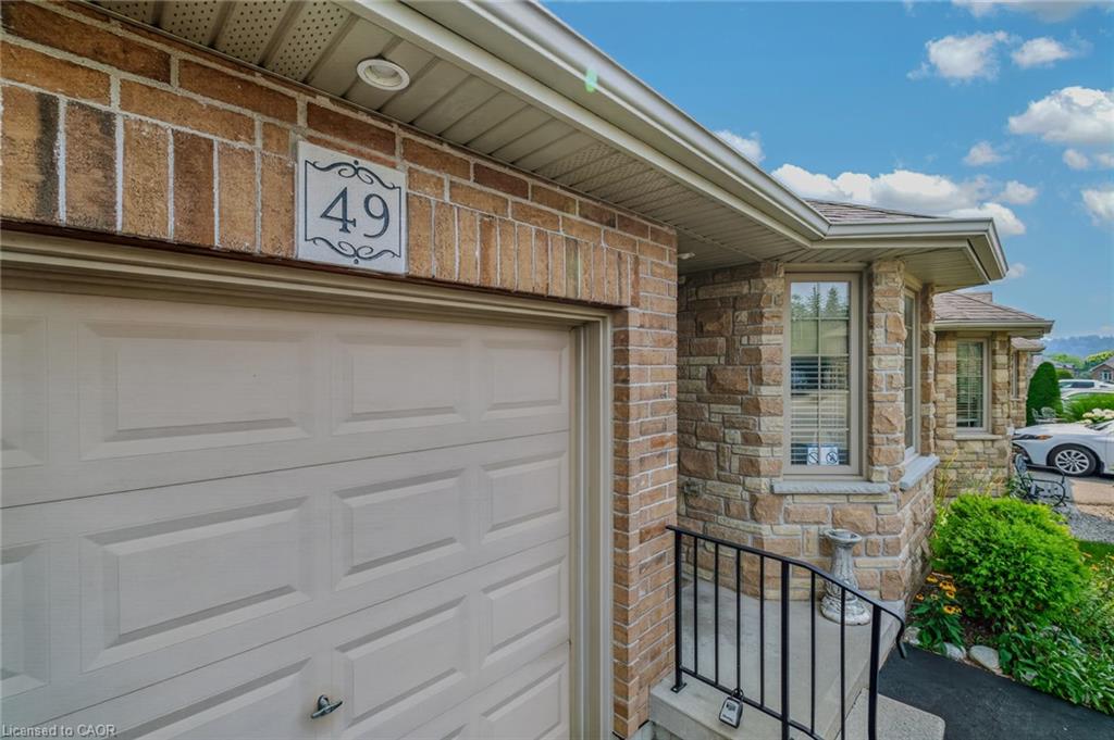 49 Millcroft Drive Property Photo 33