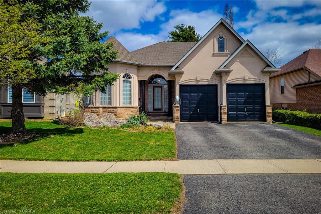 14 Casson Lane Property Photo 1