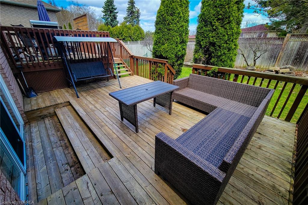 14 Casson Lane Property Photo 6