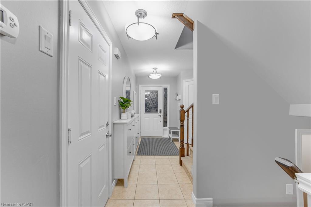 4465 Comfort Crescent Property Photo 3