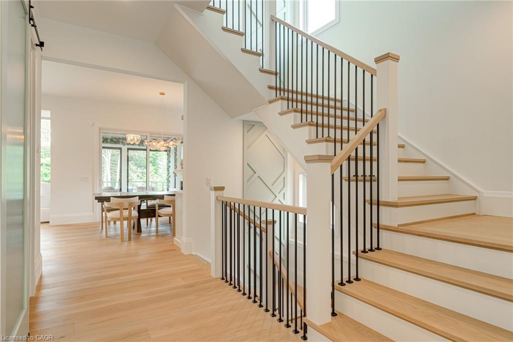 A-90 Margaret Avenue N Property Photo 11