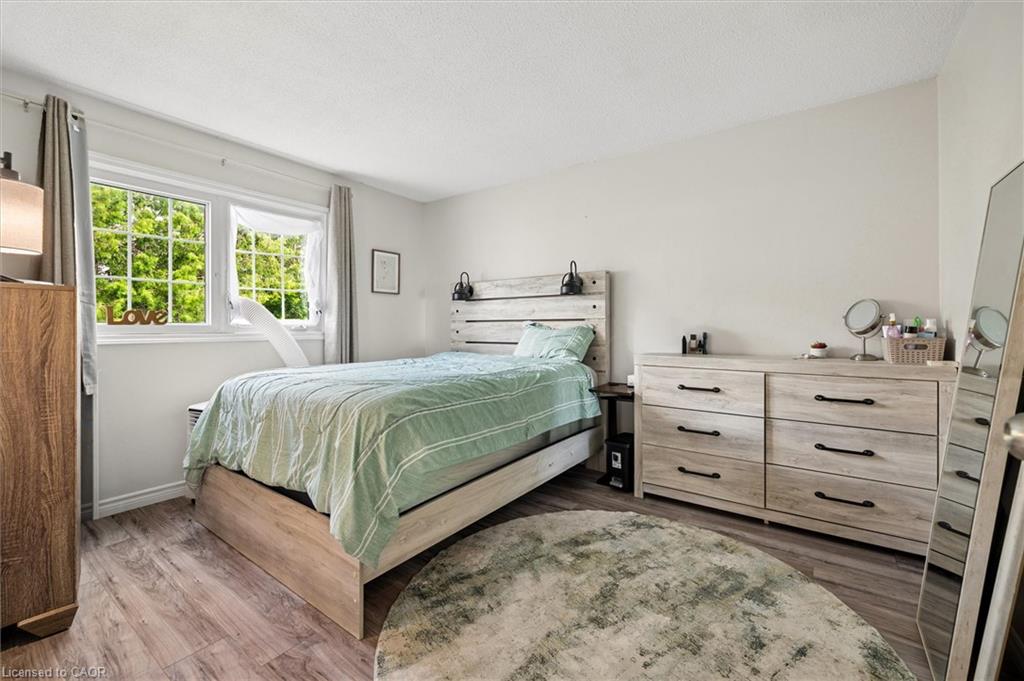 154 Graham Crescent Property Photo 14