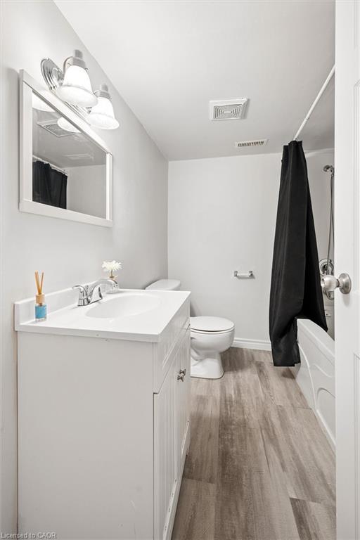 154 Graham Crescent Property Photo 27