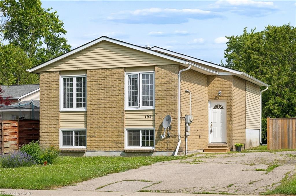 154 Graham Crescent Property Photo 34
