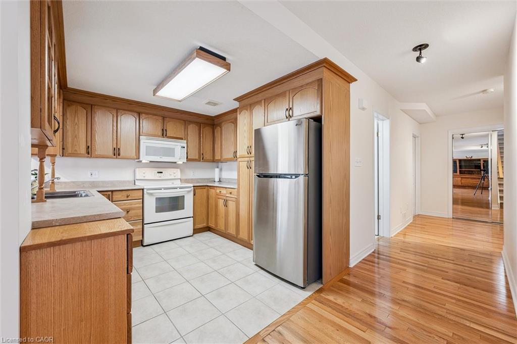 87 Law Drive Property Photo 31
