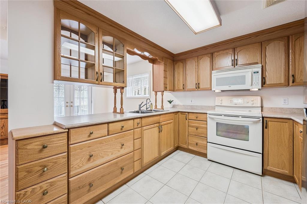 87 Law Drive Property Photo 32