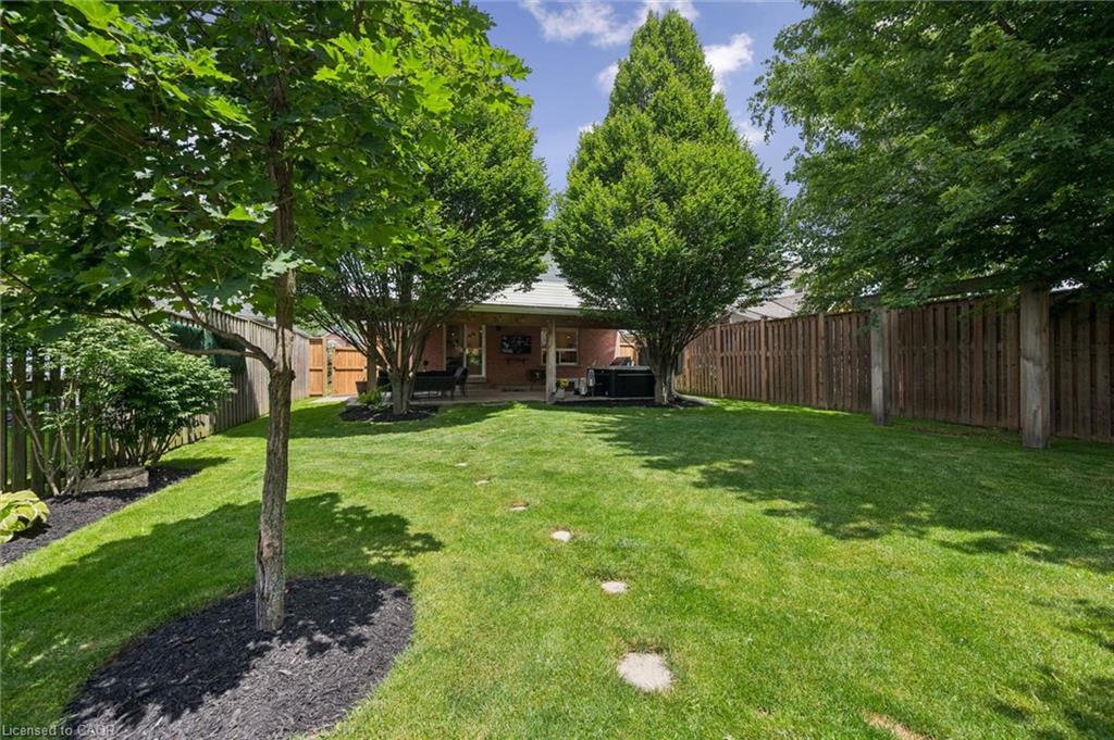 24 Watson Crescent Property Photo 37