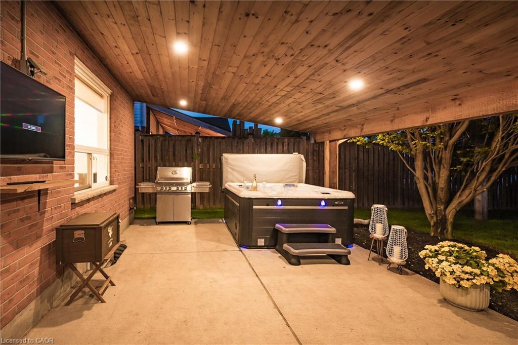 24 Watson Crescent Property Photo 43