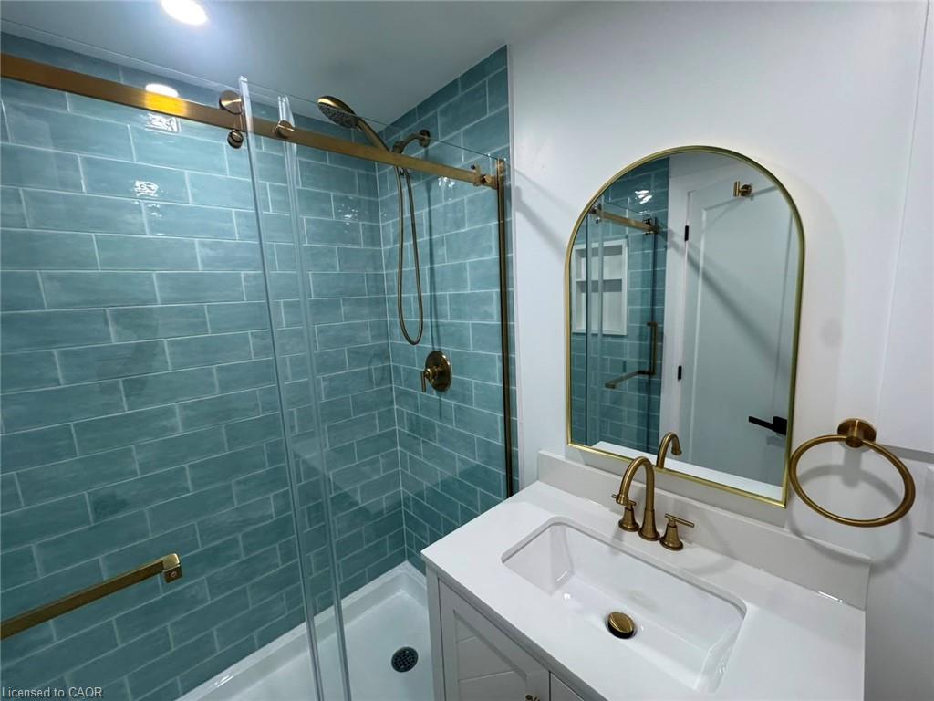17 White Avenue Property Photo 11