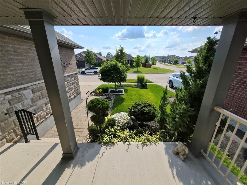 130 Bridge Crescent Property Photo 6