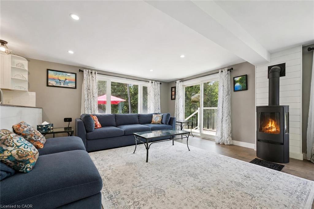 14 Ash Street Property Photo 12