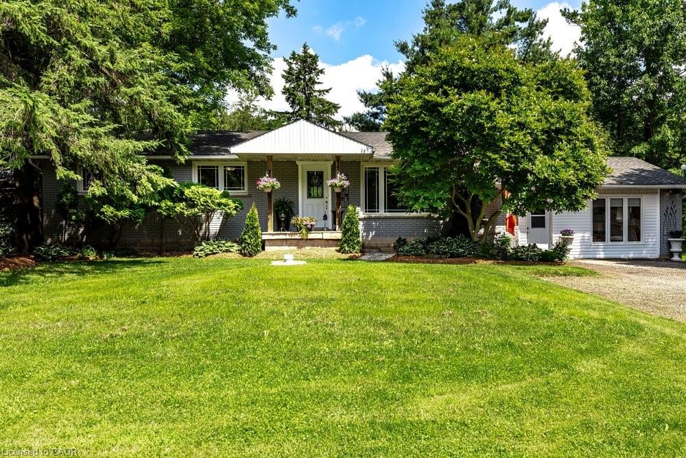 2147 Governor's Road Property Photo 1