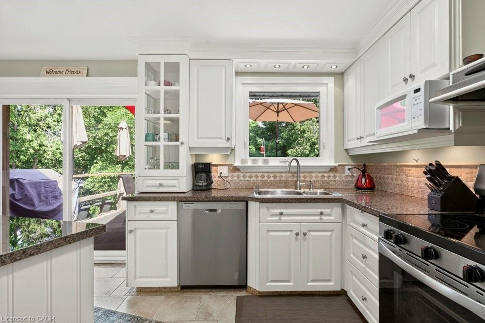 2147 Governor's Road Property Photo 14