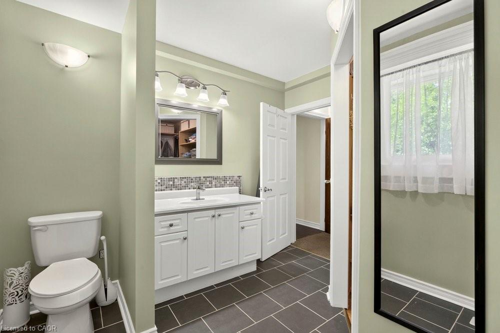 2147 Governor's Road Property Photo 21