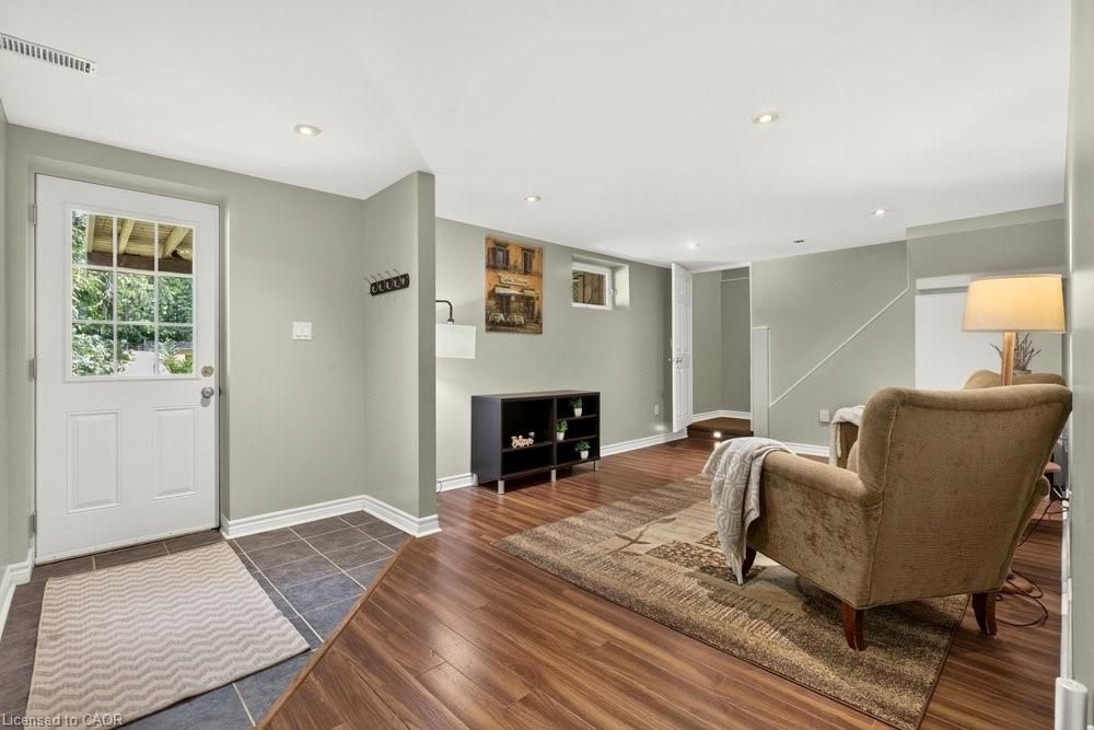 2147 Governor's Road Property Photo 24