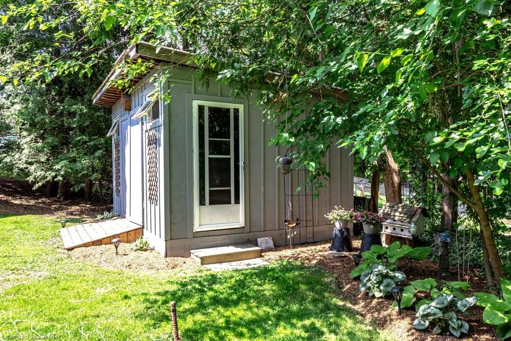 2147 Governor's Road Property Photo 38