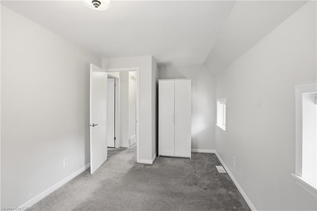 C-292 Main Street W Property Photo 25