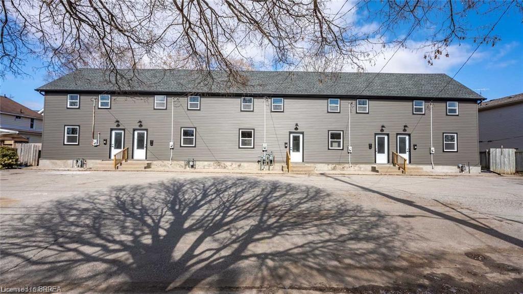 55 Winniett Street Property Photo 1