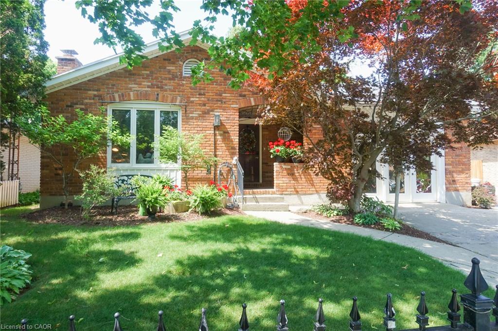 13 Kelly Avenue Property Photo 1