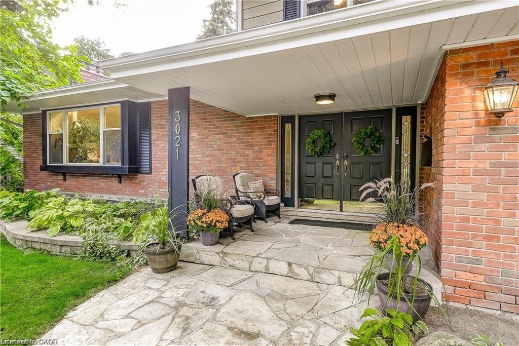 3021 Lakeshore Road Property Photo 7