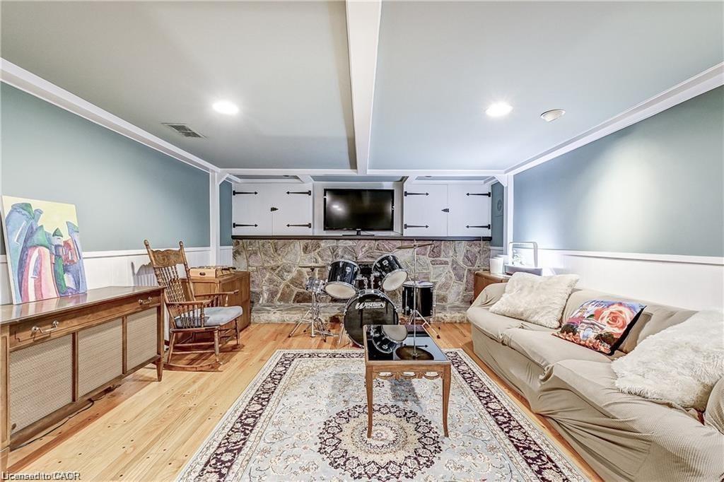 3021 Lakeshore Road Property Photo 35