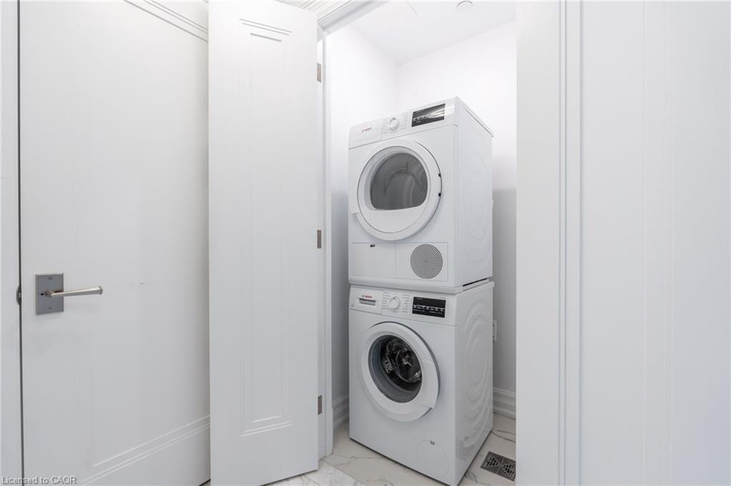 406-2060 Lakeshore Road Property Photo 13