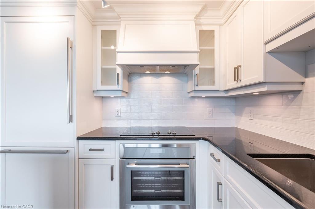 406-2060 Lakeshore Road Property Photo 18