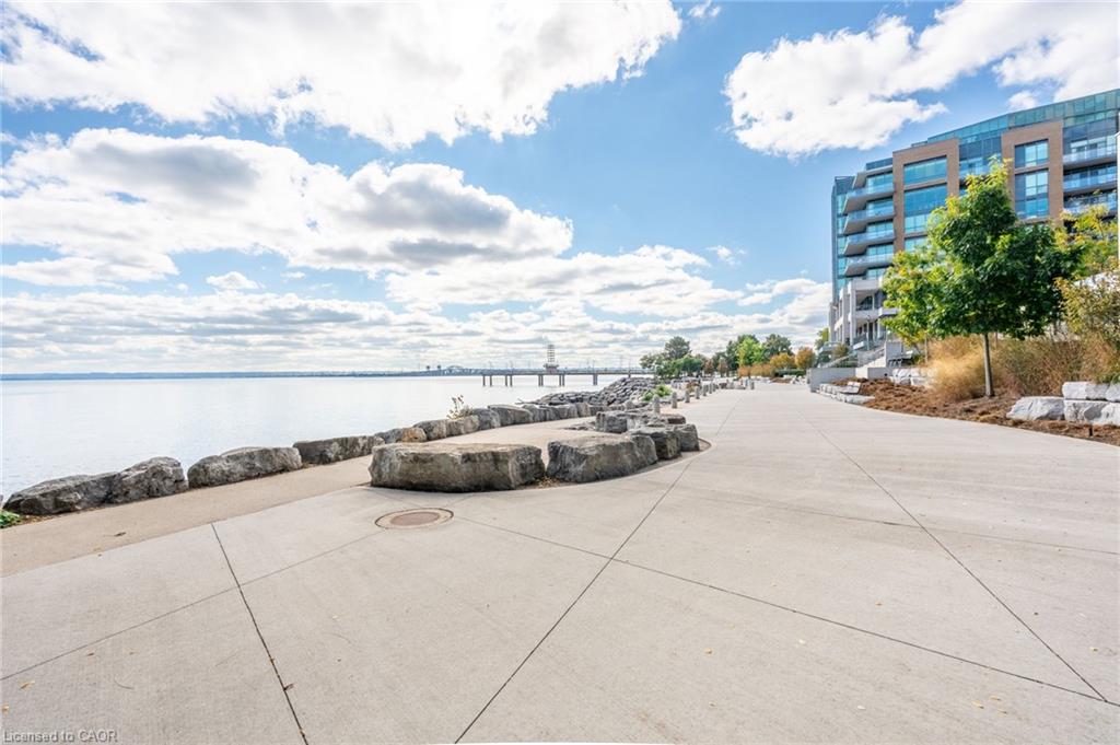 406-2060 Lakeshore Road Property Photo 43
