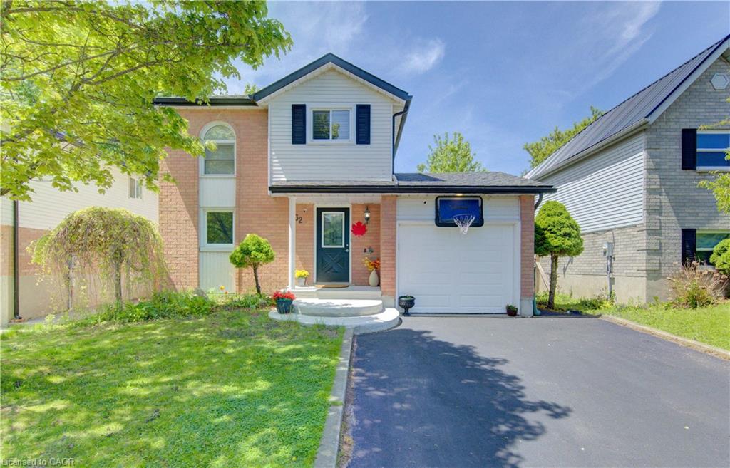 32 Enfield Drive Property Photo 1