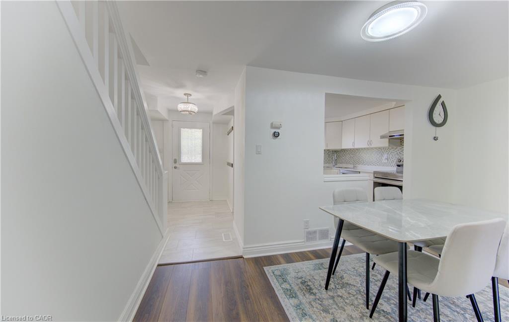 32 Enfield Drive Property Photo 4