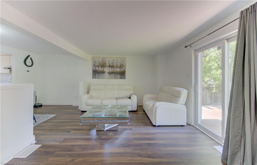 32 Enfield Drive Property Photo 15