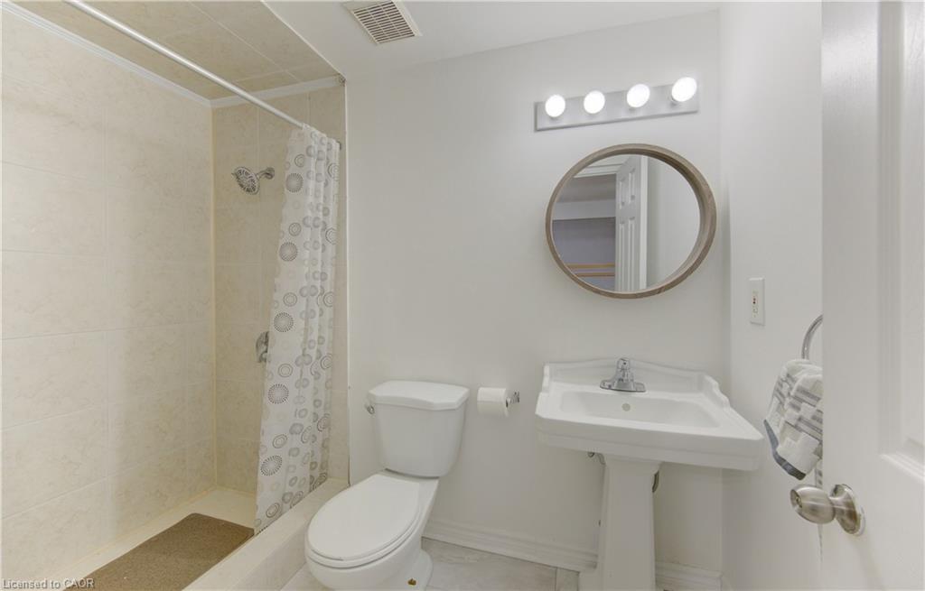 32 Enfield Drive Property Photo 27